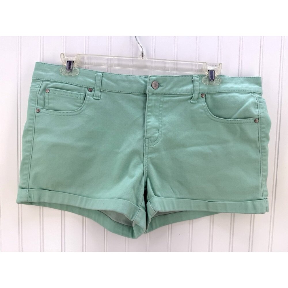 Celebrity Pink Denim Jean Shorts  Green 15/32  Cuffed Hem Mid Rise 5-Pocket